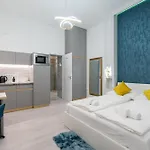 D26 - Opera Retreat - Location By Bqa 布达佩斯